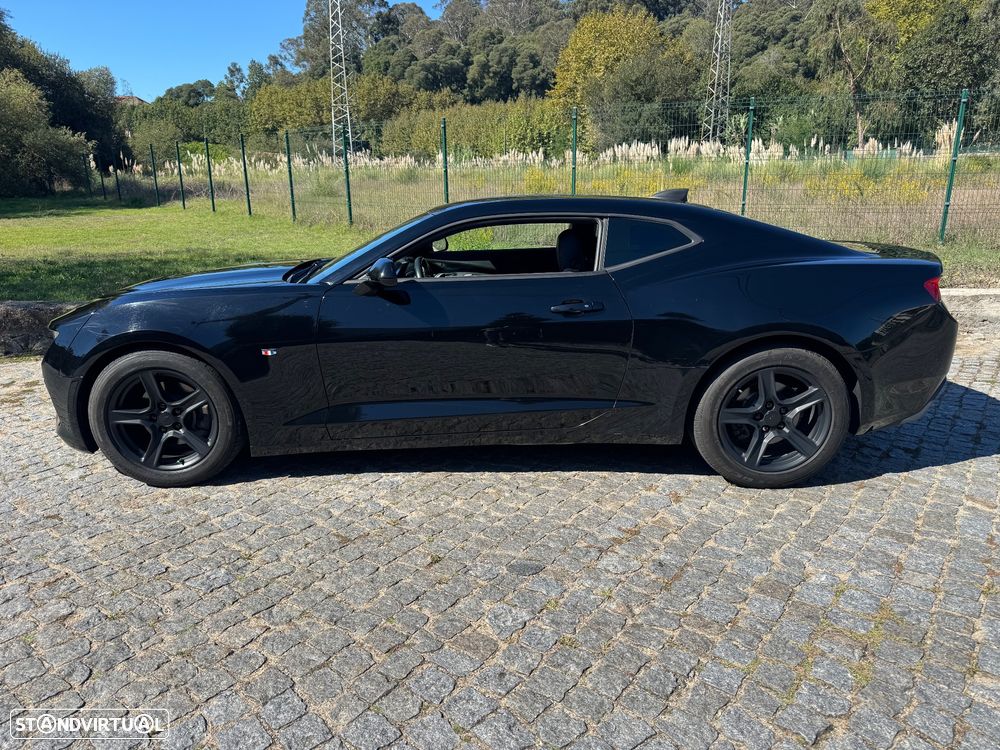Chevrolet Camaro Coupe 2.0 Aut. - 21