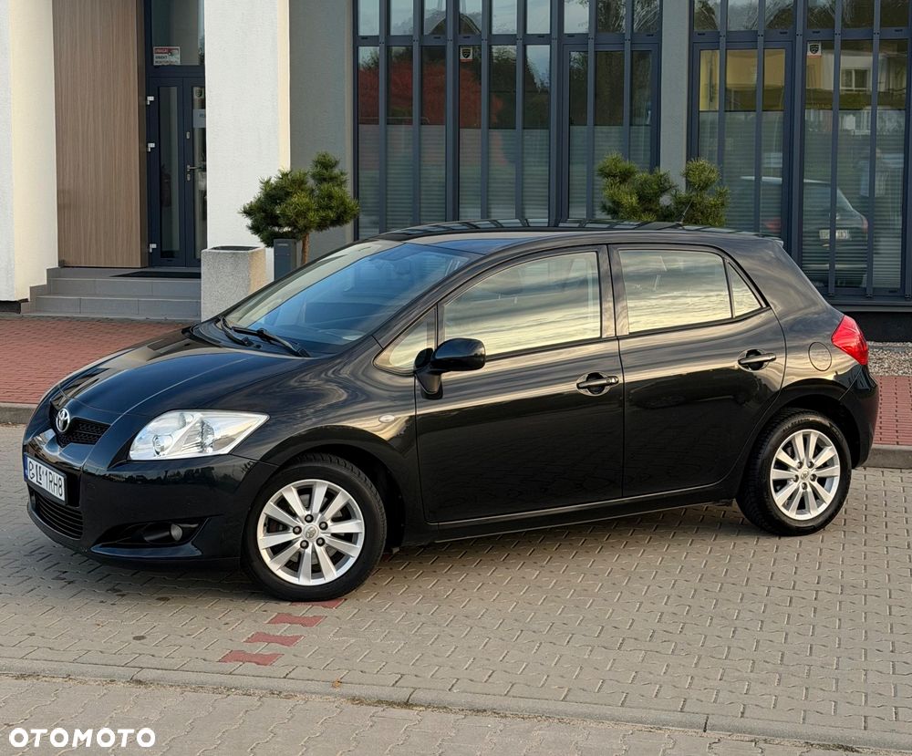 Toyota Auris 2.0 D-4D Premium - 17