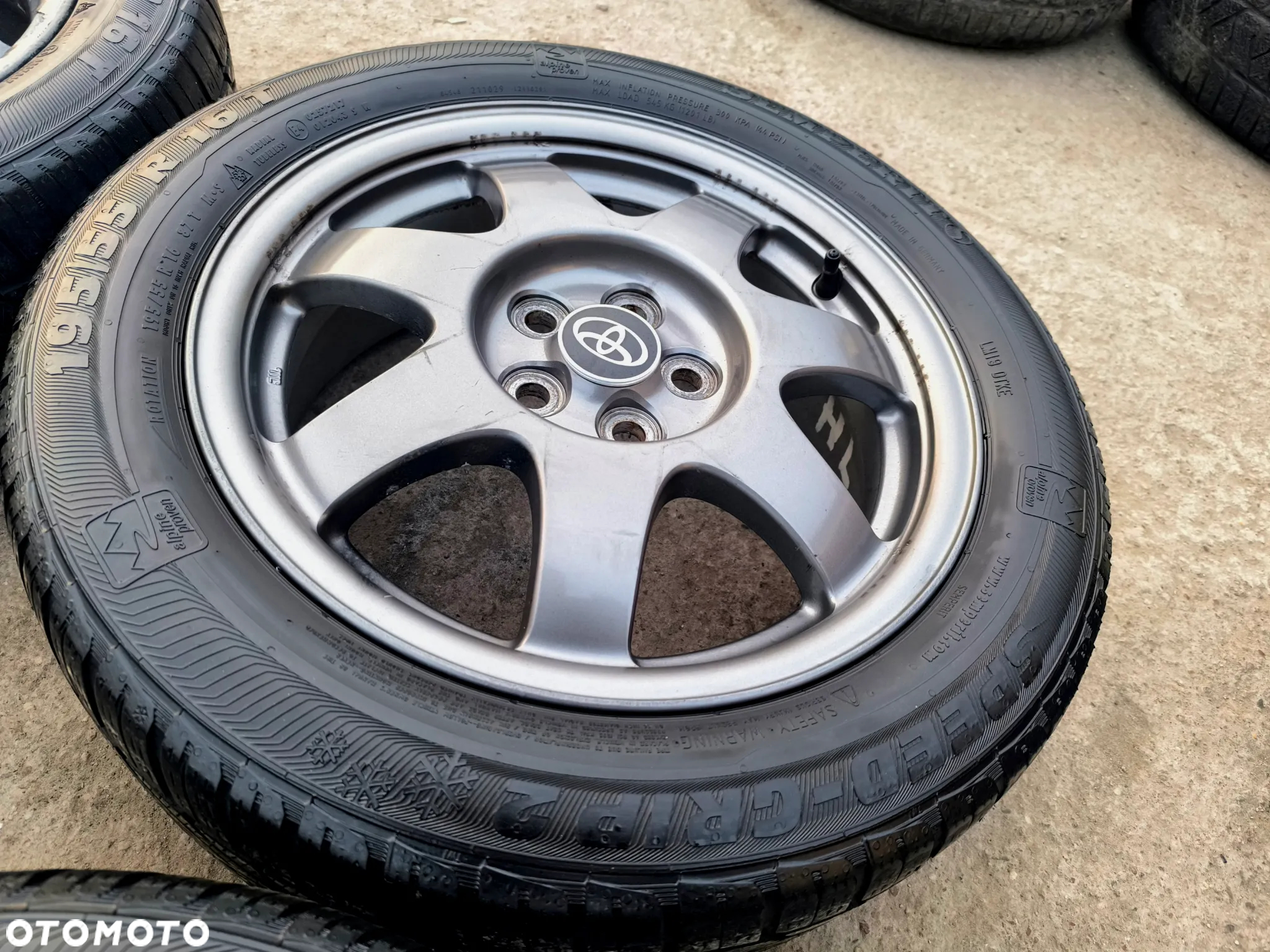 5x100 felgi aluminiowe Alufelgi 16 koła Zimowe Zima Toyota VERSO S AVENSIS I II 2 CARINA E CELICA PRIUS SUBARU TREZIA 4,5mm Legnica ALU-RAD 195/55 - 10