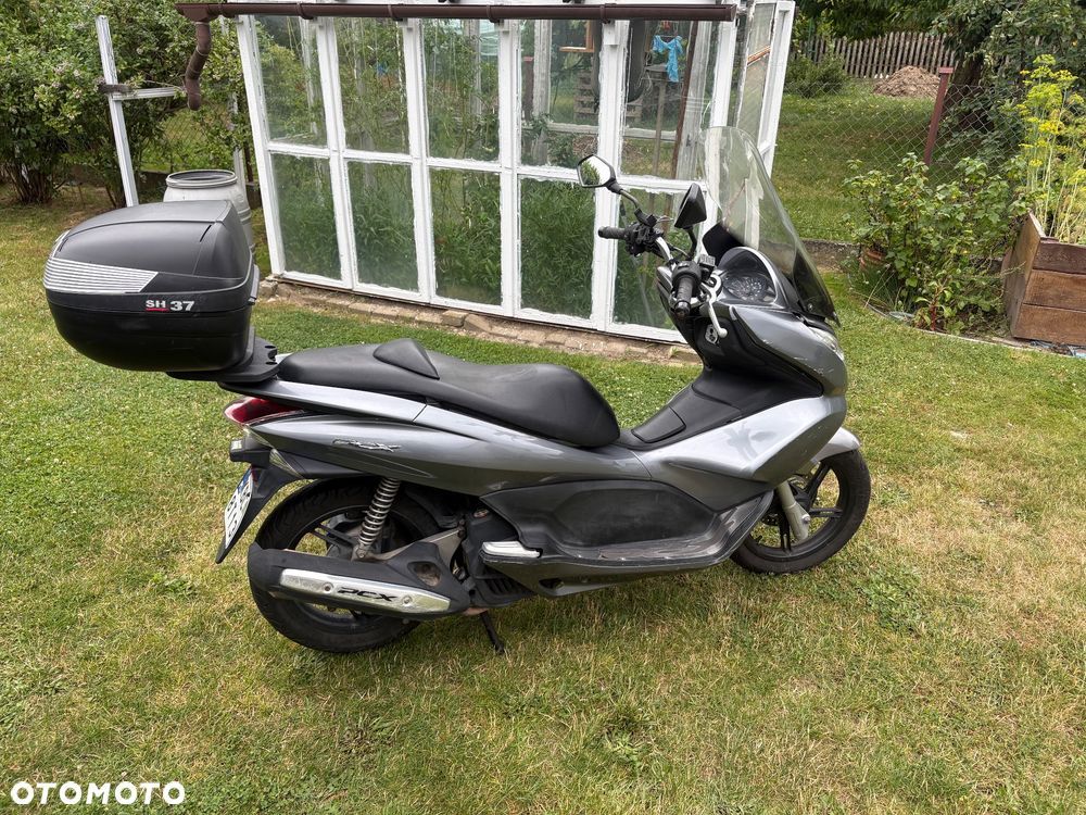 Honda PCX - 1