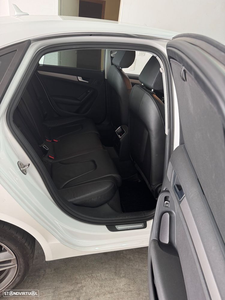 Audi A4 3.0 TDI V6 quattro Advance S tronic - 6