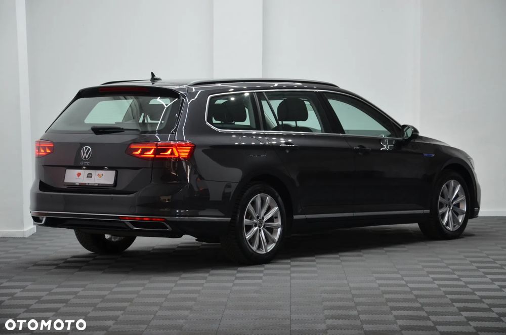 Volkswagen Passat 1.4 TSI DSG GTE - 4