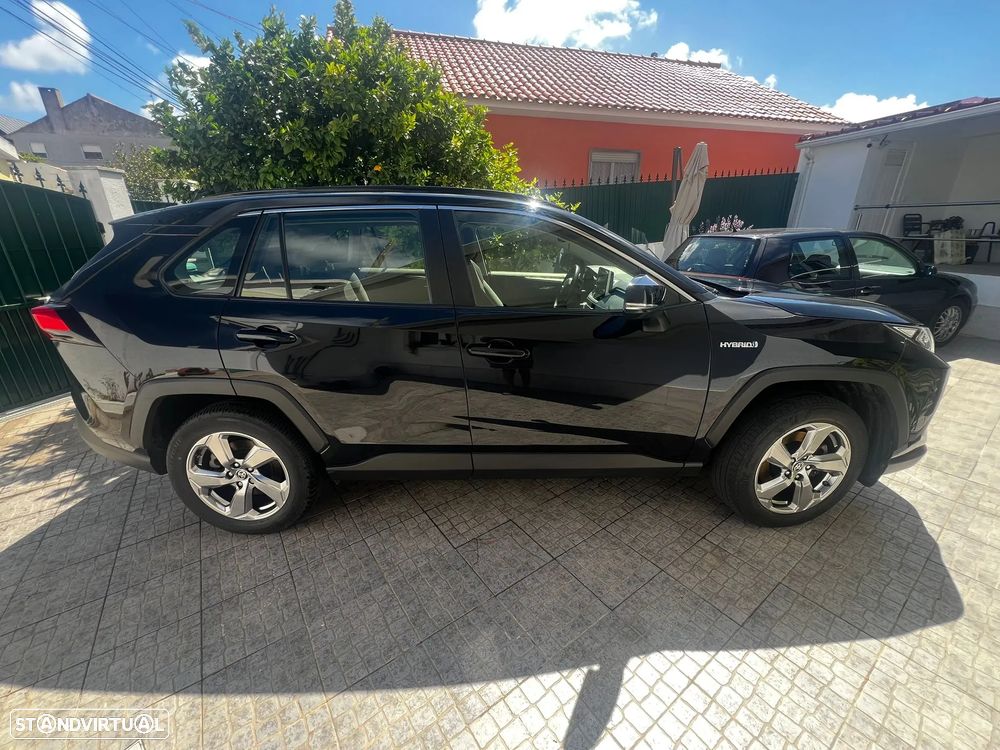 Toyota RAV4 2.5 HDF Comfort - 4