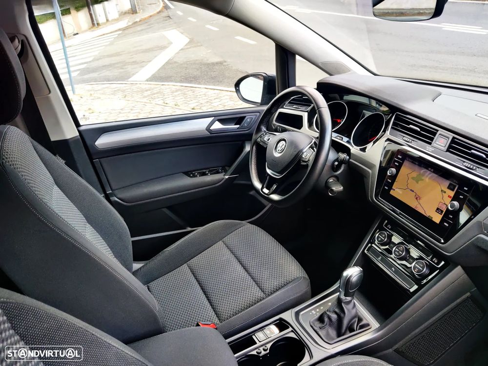 VW Touran 1.6 TDI Confortline DSG - 15