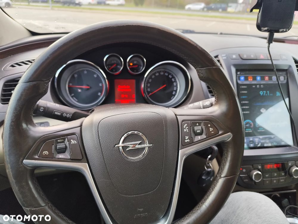 Opel Insignia 2.0 CDTI Sports Tourer Cosmo - 11