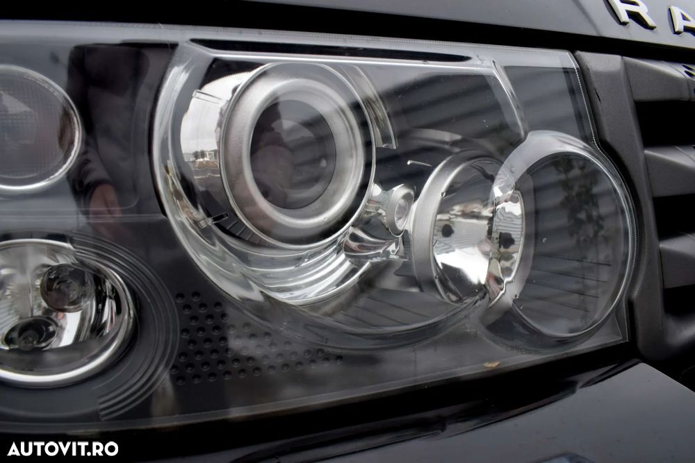 Land Rover Range Rover Sport - 11