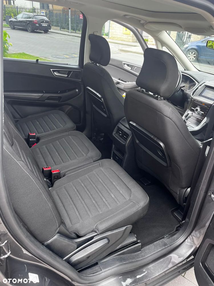 Ford Galaxy - 16