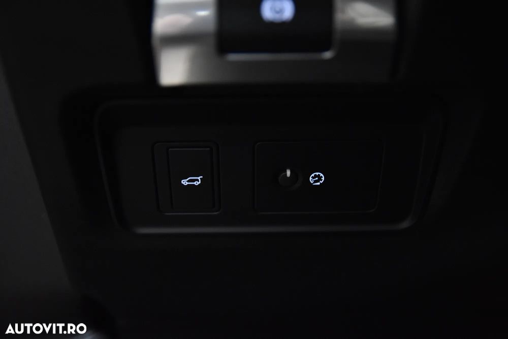 Land Rover Discovery Sport - 17