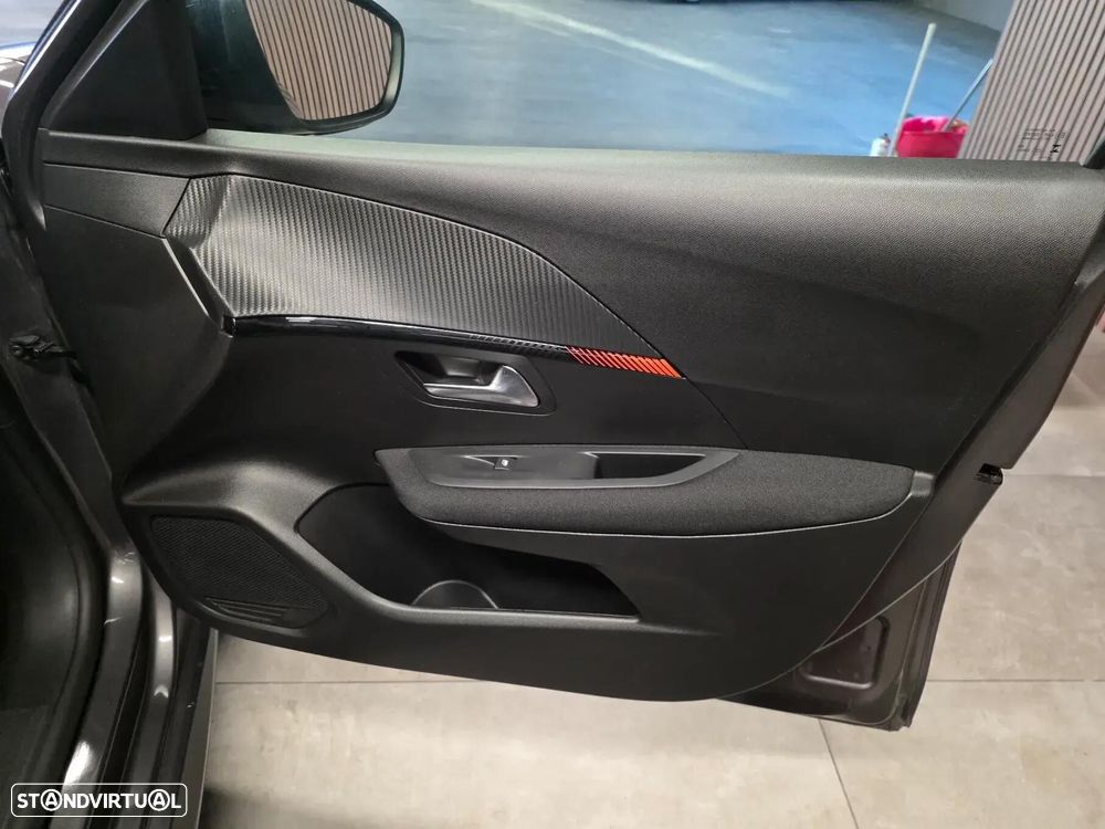 Peugeot 208 1.5 BlueHDi Active — fotografia 17