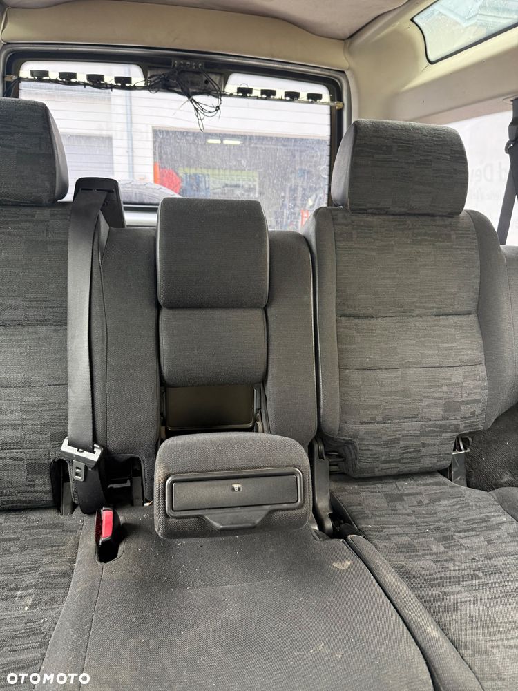Land Rover Discovery - 17