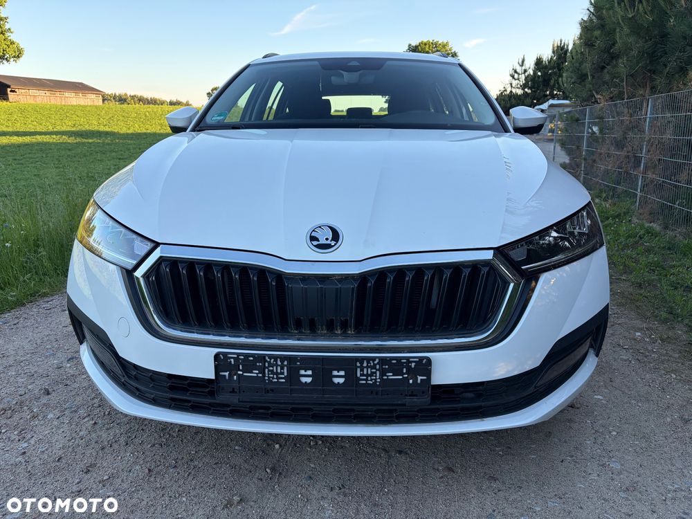 Skoda Octavia 1.5 TSI e-TEC DSG Ambition - 3