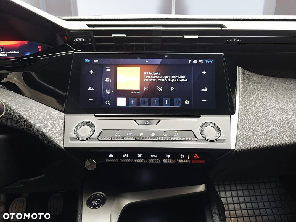 Peugeot 308 1.5 BlueHDi Active Pack S&S - 17