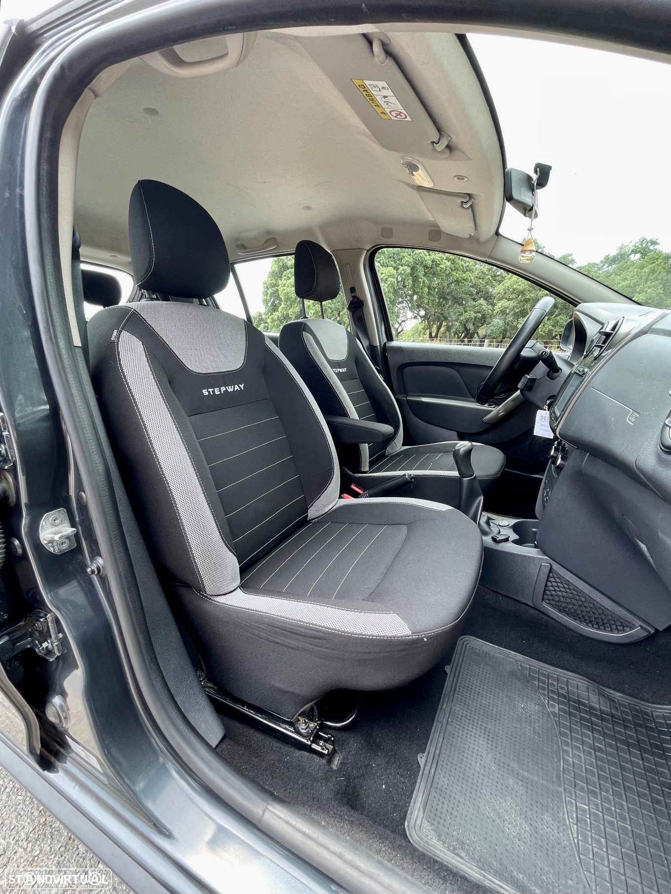 Dacia Sandero 0.9 TCe Comfort Bi-Fuel - 12