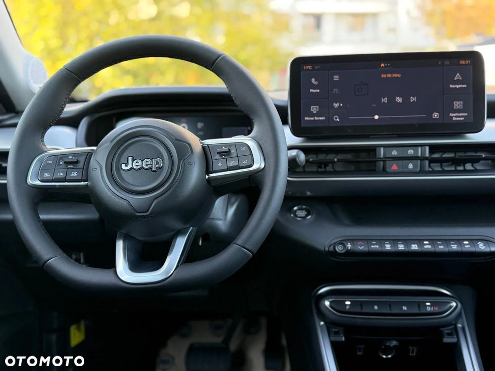 Jeep Avenger 1.2 T3 mHEV Altitude FWD eDCT6 - 5