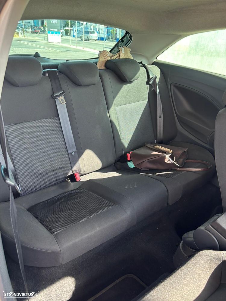 SEAT Ibiza SC 1.6 TDi Sport DPF - 7