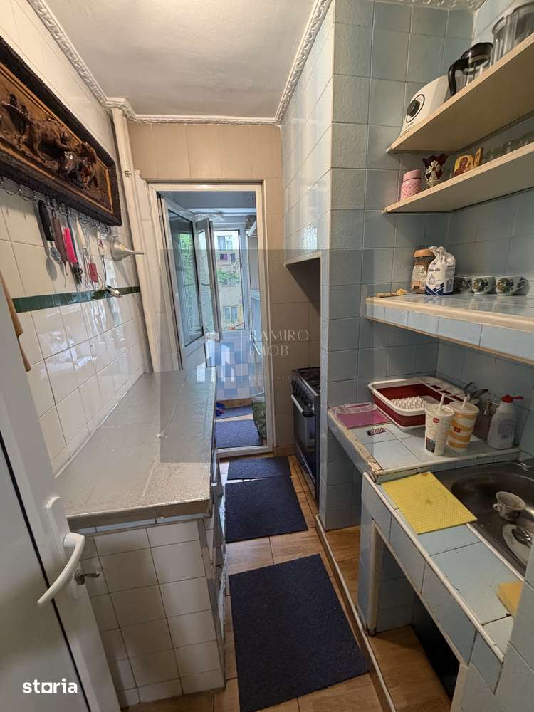 Photo 6 of Apartament 3 bedroom in Aleea Crevedia