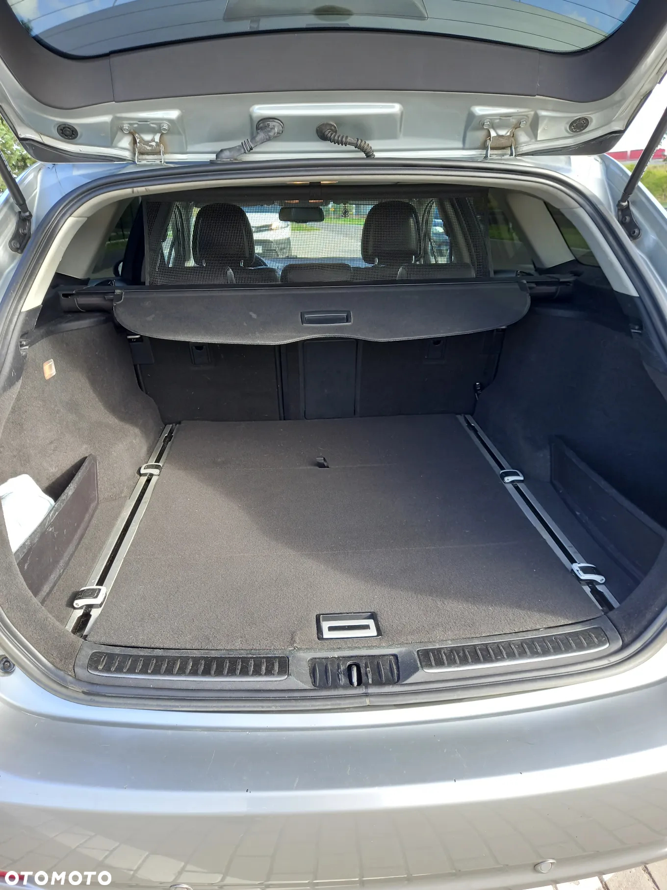 Toyota Avensis 2.2 D-4D Sol NAVI - 3