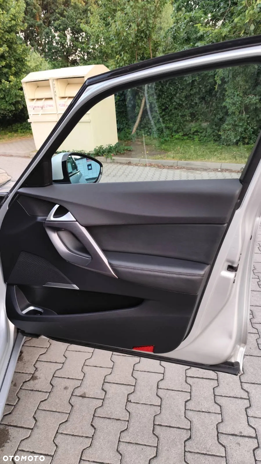 Citroën DS5 1.6 e-HDi Chic MCP - 21
