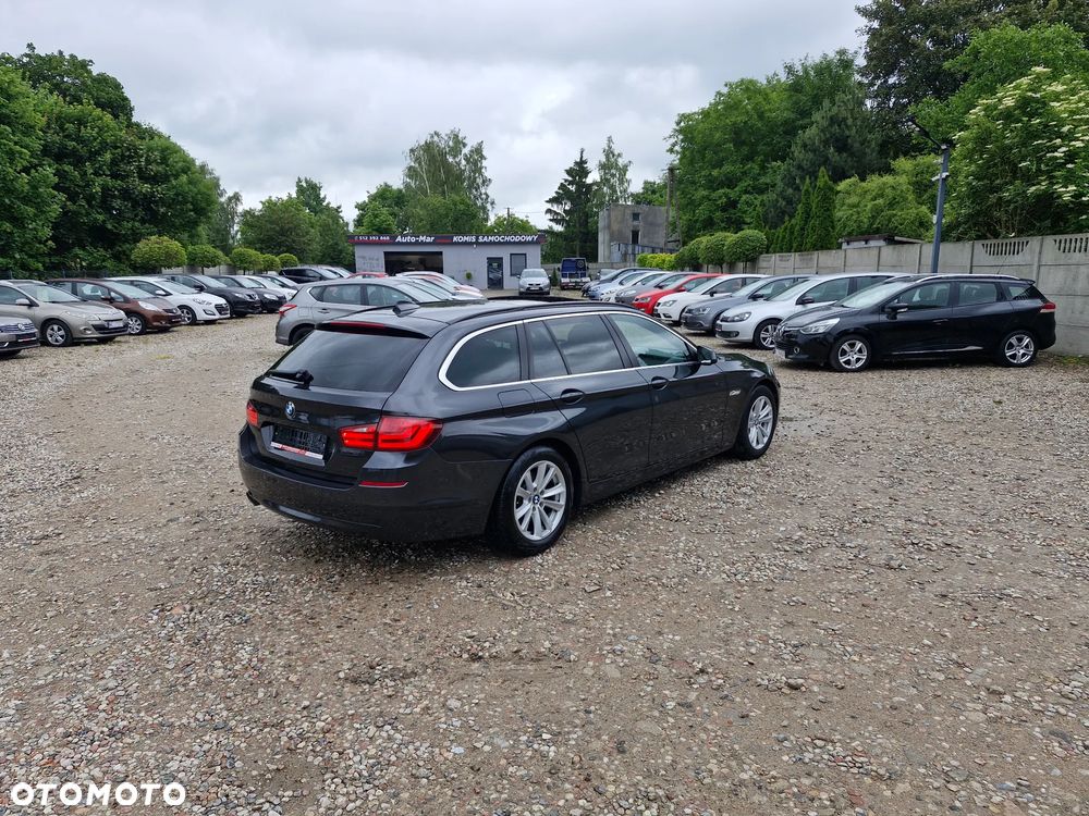 BMW Seria 5 520d - 5