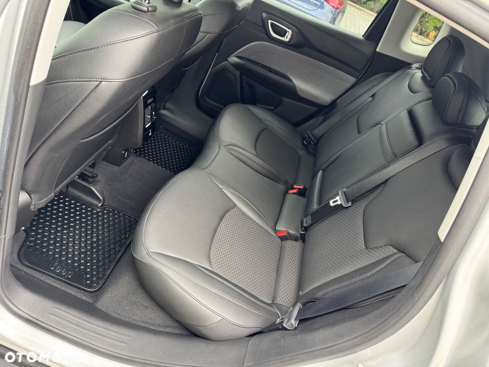 Jeep Compass 1.3 TMair Longitude FWD S&S DDCT - 25