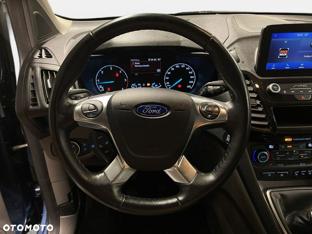 Ford Tourneo Connect Grand - 21
