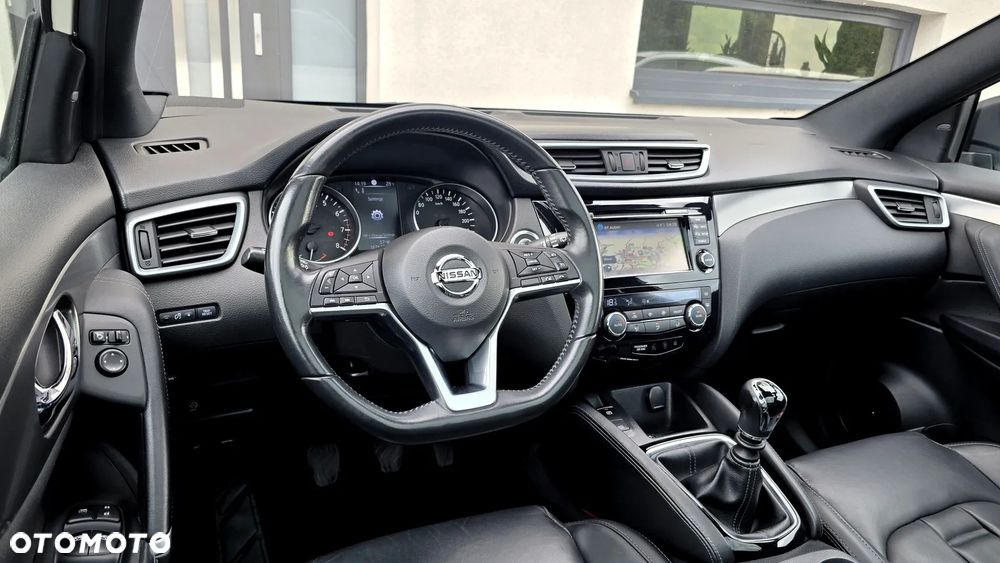 Nissan Qashqai 1.2 DIG-T Tekna+ - 24