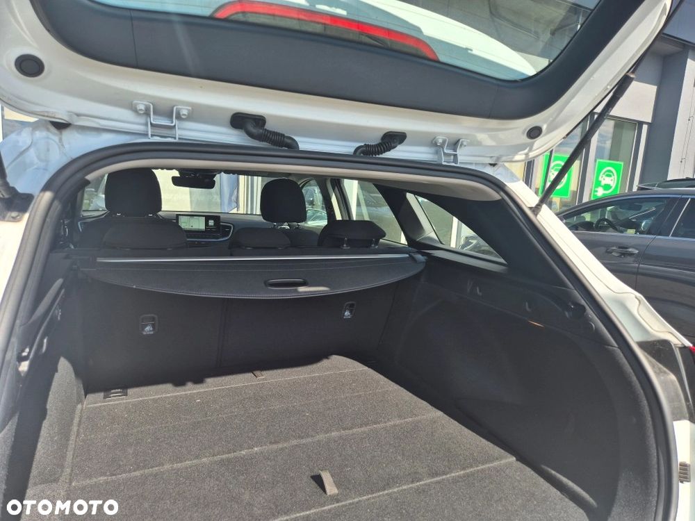 Kia Ceed 1.5 T-GDI M - 16