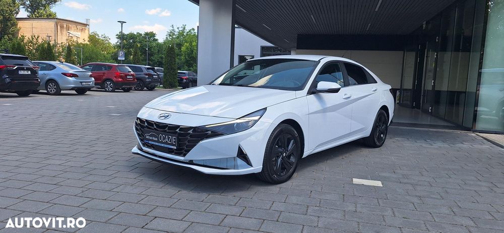 Hyundai Elantra 1.6 l 123 CP CVT Highway - 4