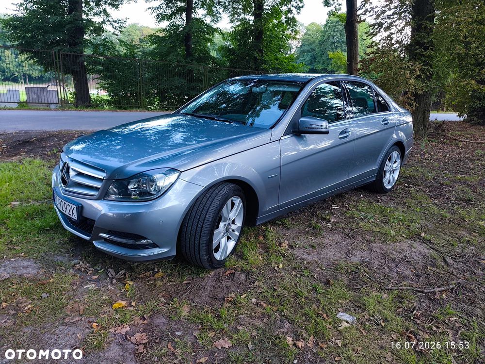 Mercedes-Benz Klasa C 200 CDI BlueEff Avantgarde - 15