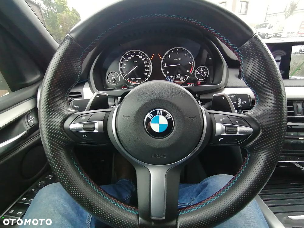 BMW X5 xDrive25d - 41