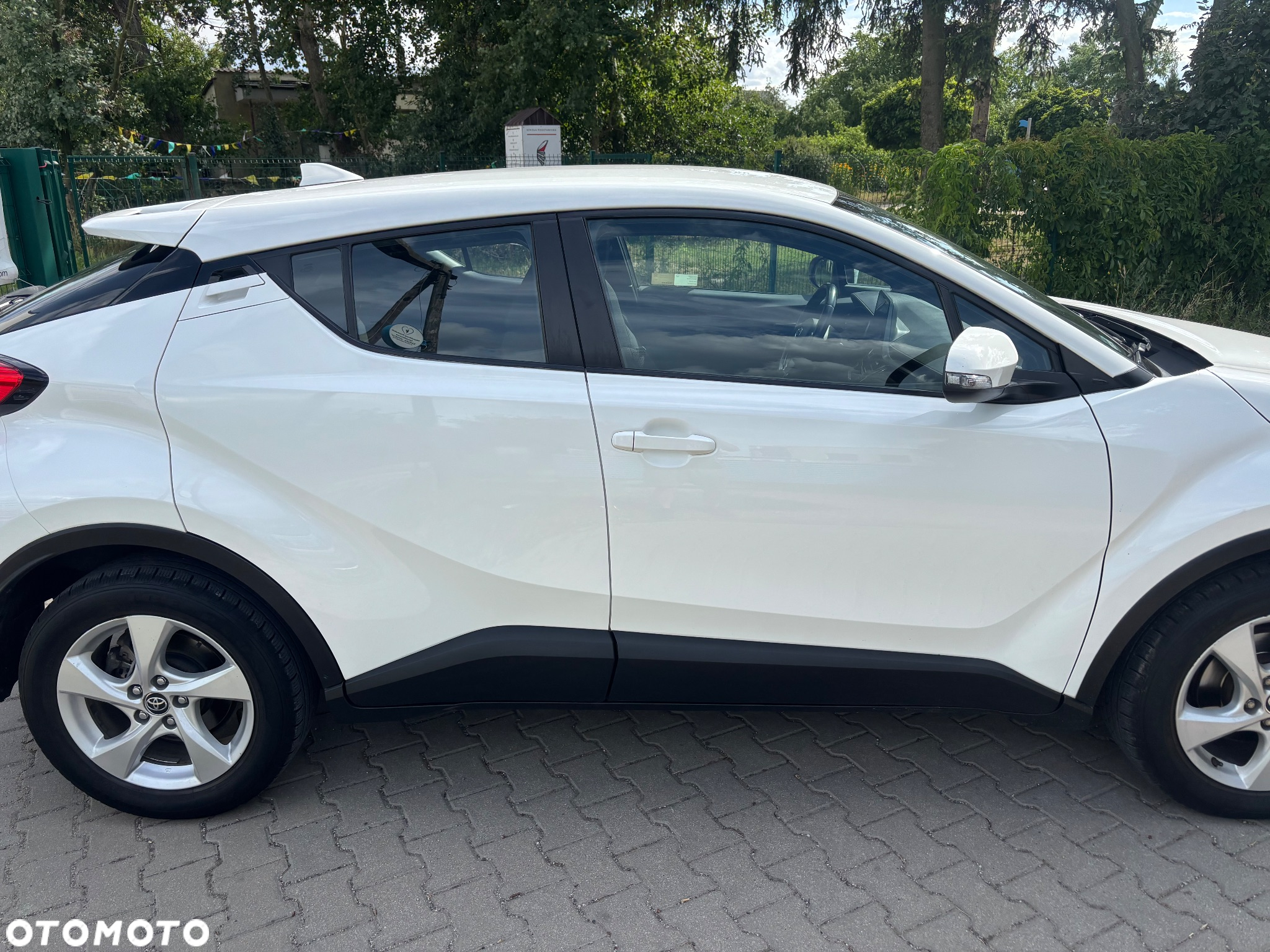 Toyota C-HR 1.2 T Premium - 3