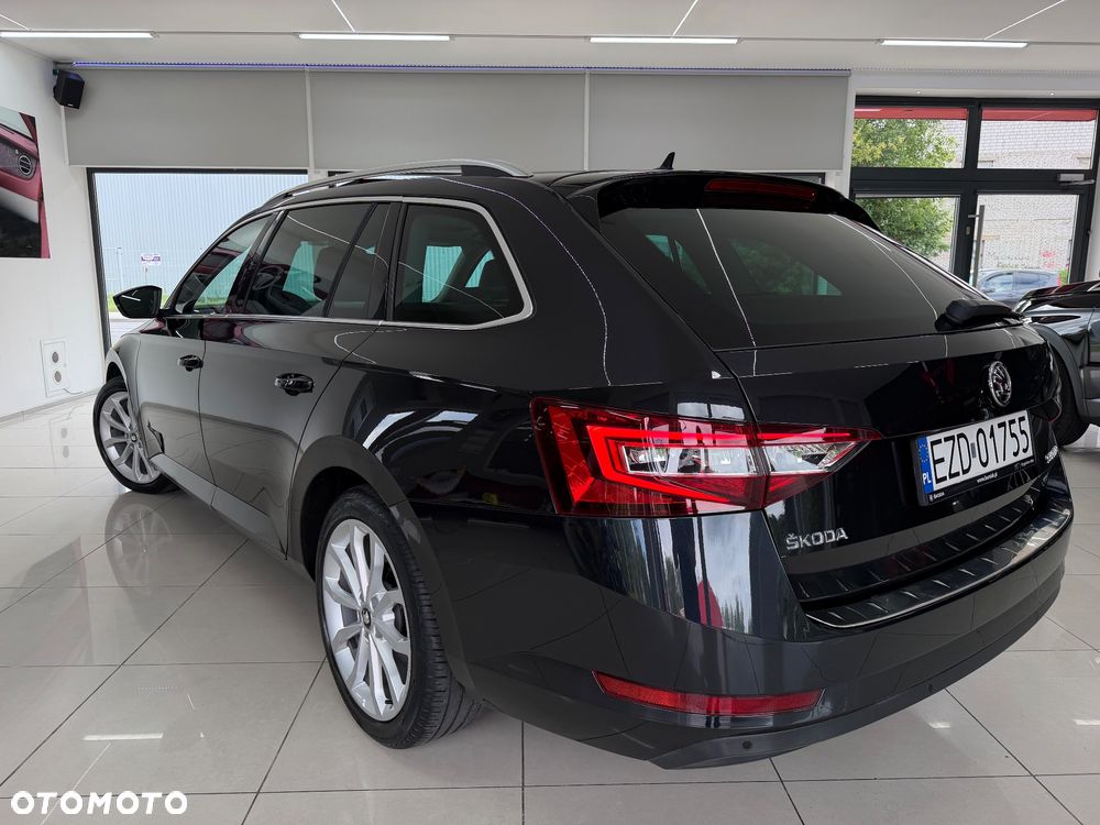 Skoda Superb 2.0 TDI DSG Style - 3