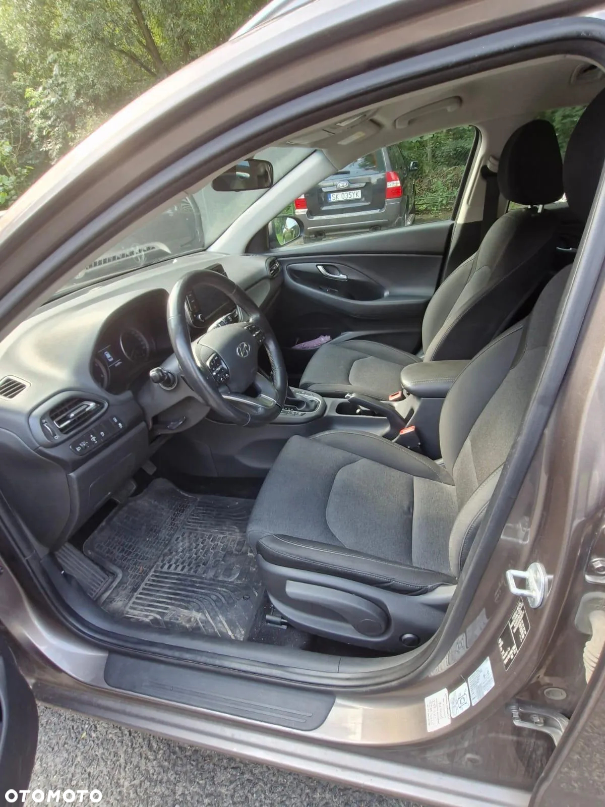 Hyundai i30 1.6 D Comfort DCT - 7