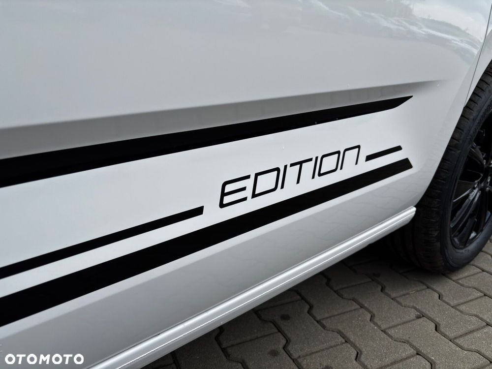 Volkswagen multivan EDITION 2.0 TDI 150 KM 7-DSG 8m L2 - 21