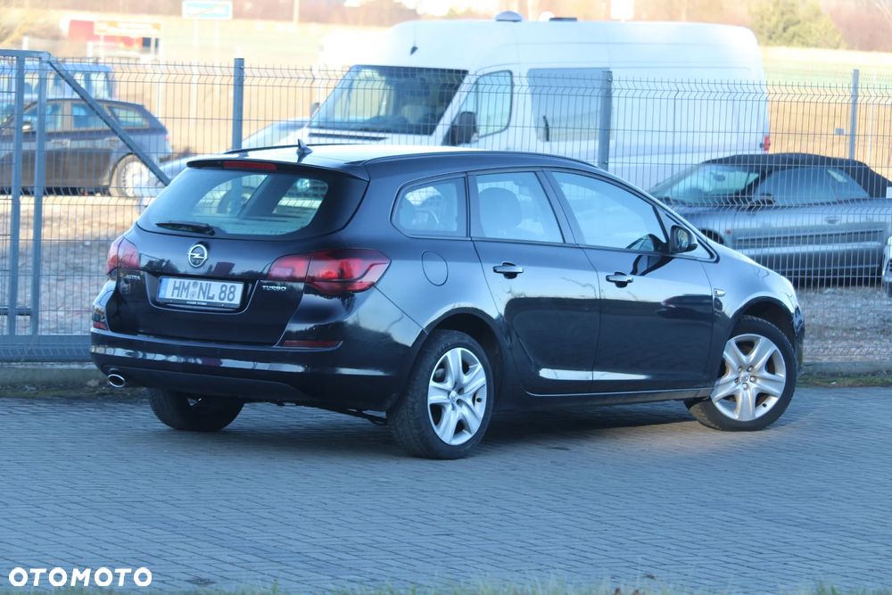 Opel Astra - 8