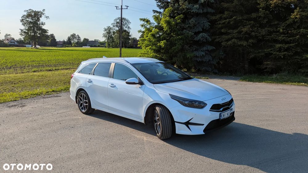 Kia Ceed 1.5 T-GDI Tribute - 4