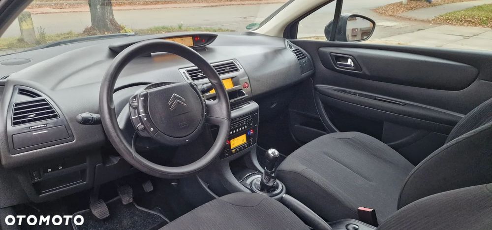 Citroën C4 - 25