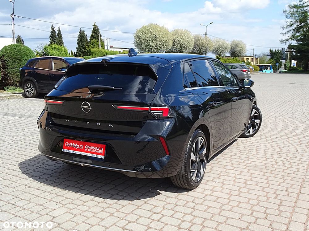 Opel Astra 1.2 Turbo GS - 19