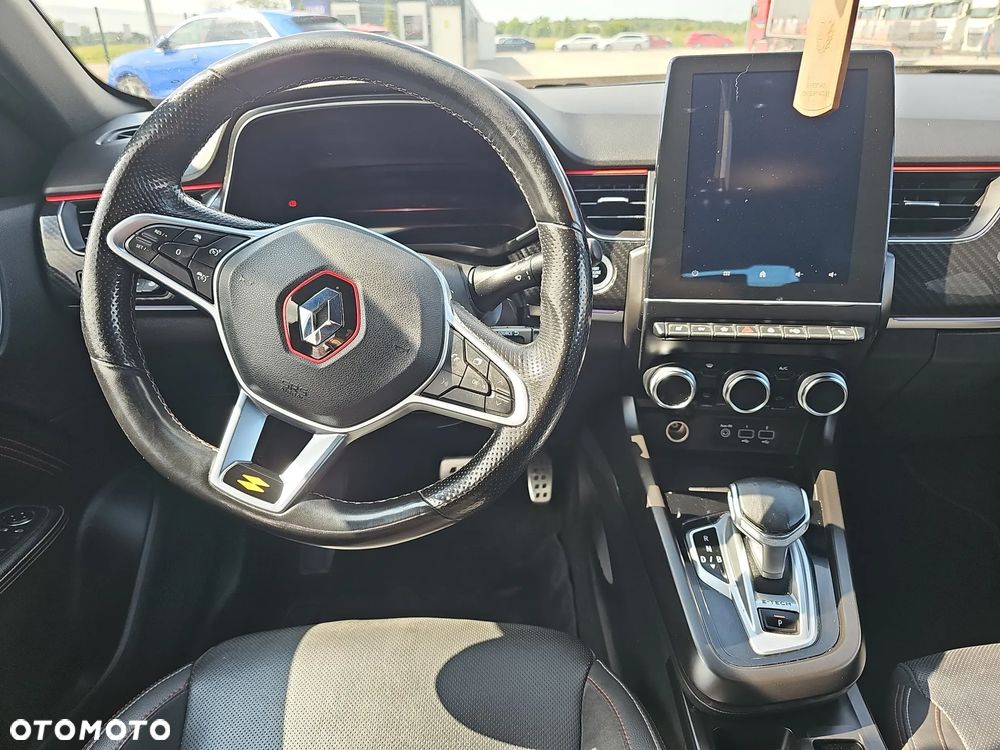 Renault Arkana 1.6 E-TECH R.S Line MMT - 12