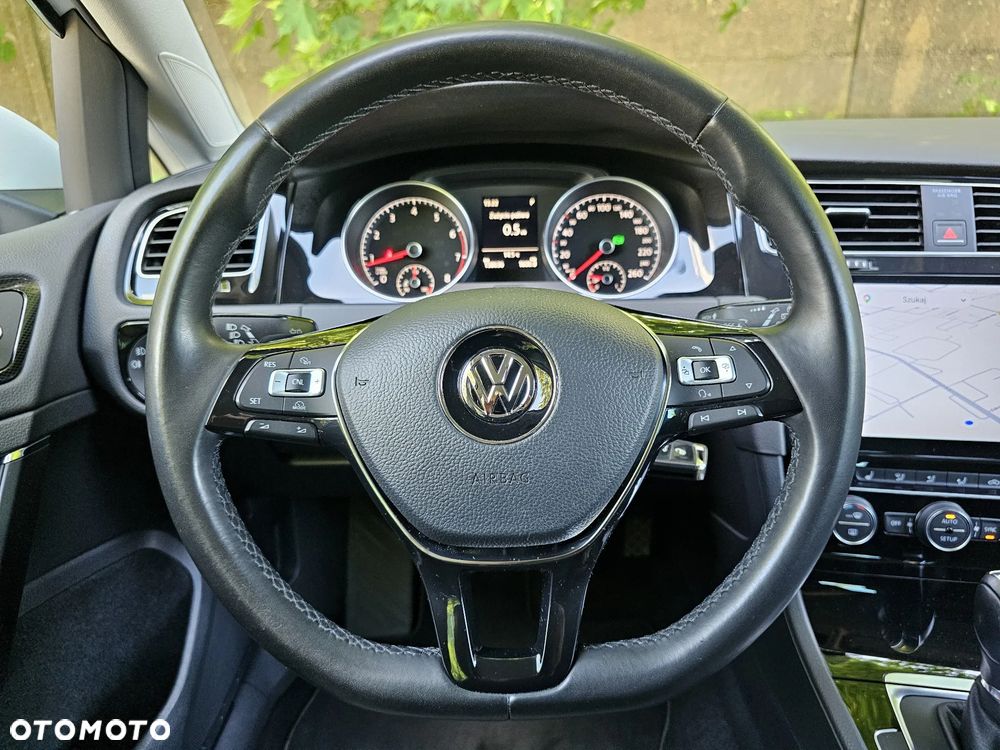 Volkswagen Golf 1.4 TSI BMT Highline DSG - 24