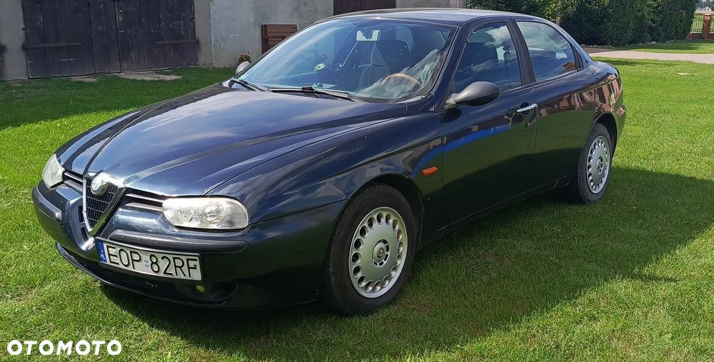 Alfa Romeo 156 1.6 16V Twin Spark Distinctive - 2
