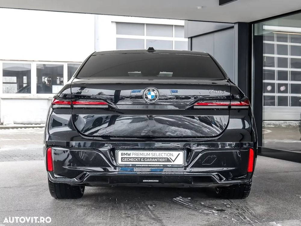 BMW Seria 7 - 11