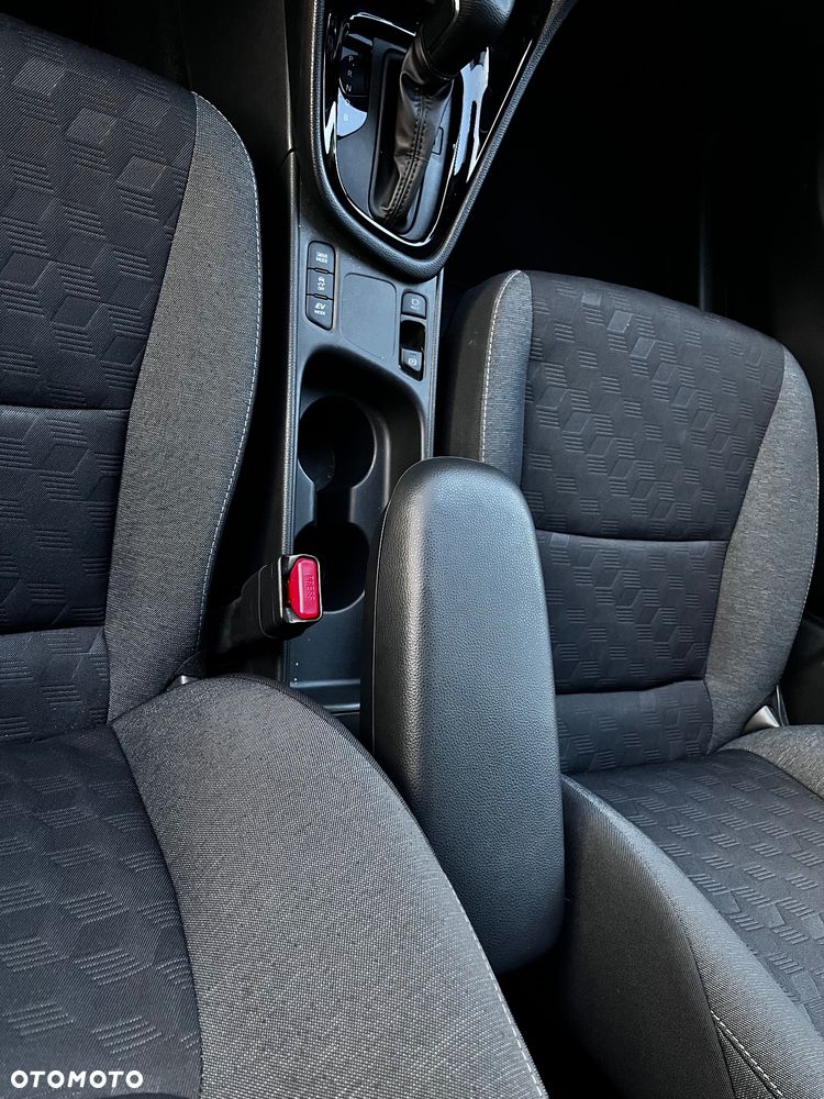 Toyota Yaris - 26