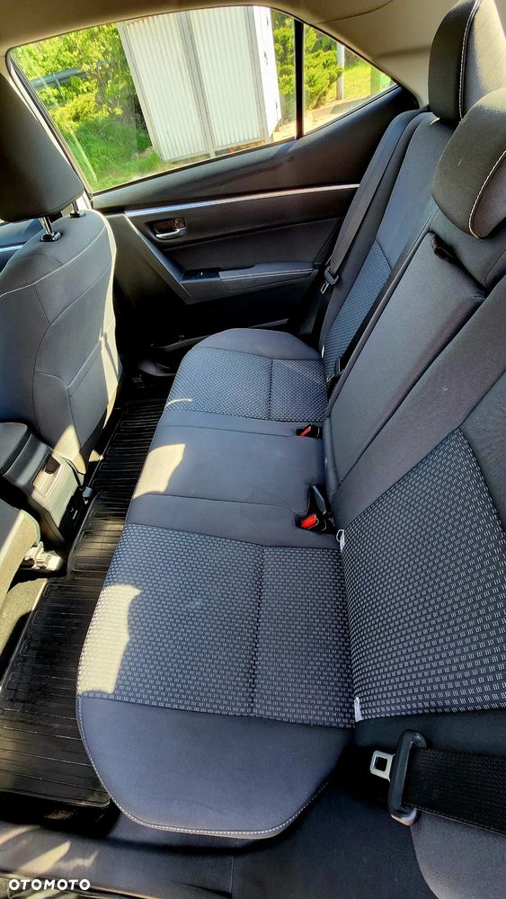 Toyota Corolla 1.6 Prestige MS EU6 - 13