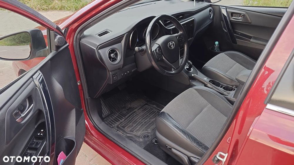 Toyota Auris Hybrid 135 Prestige - 5