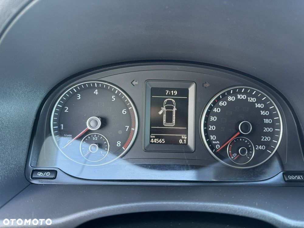 Volkswagen Caddy - 22