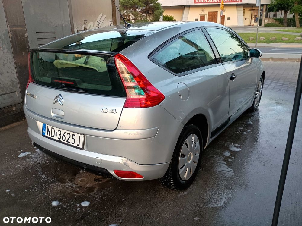 Citroën C4 - 4