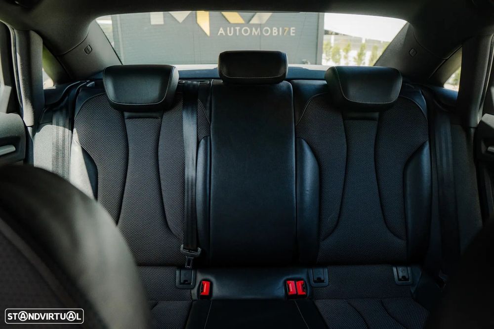 Audi A3 Limousine 1.6 TDI S-line - 32