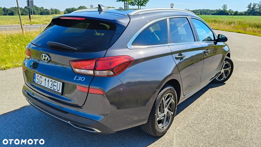 Hyundai i30 1.5 T-GDI 48V-Hybrid Trend - 6