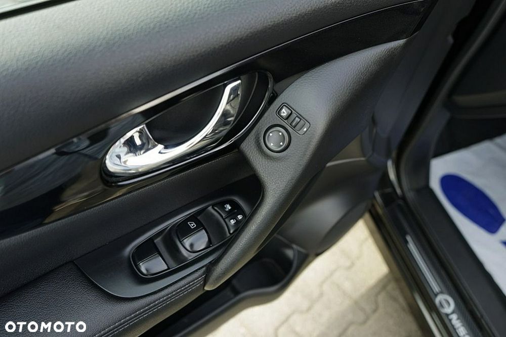 Nissan Qashqai - 16